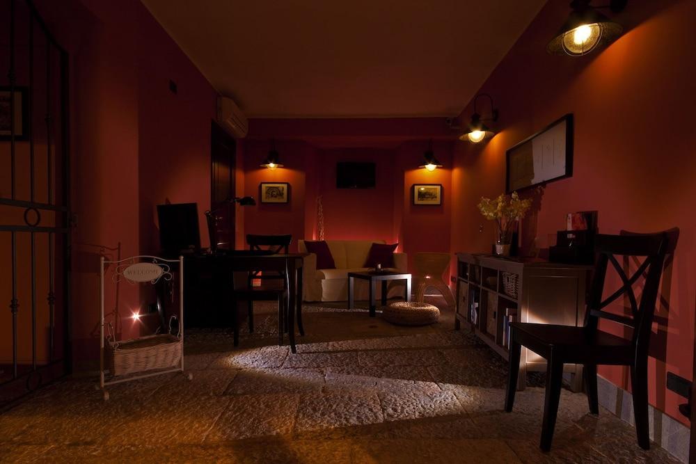 B&B Cortile Di Venere Trapani Bagian luar foto