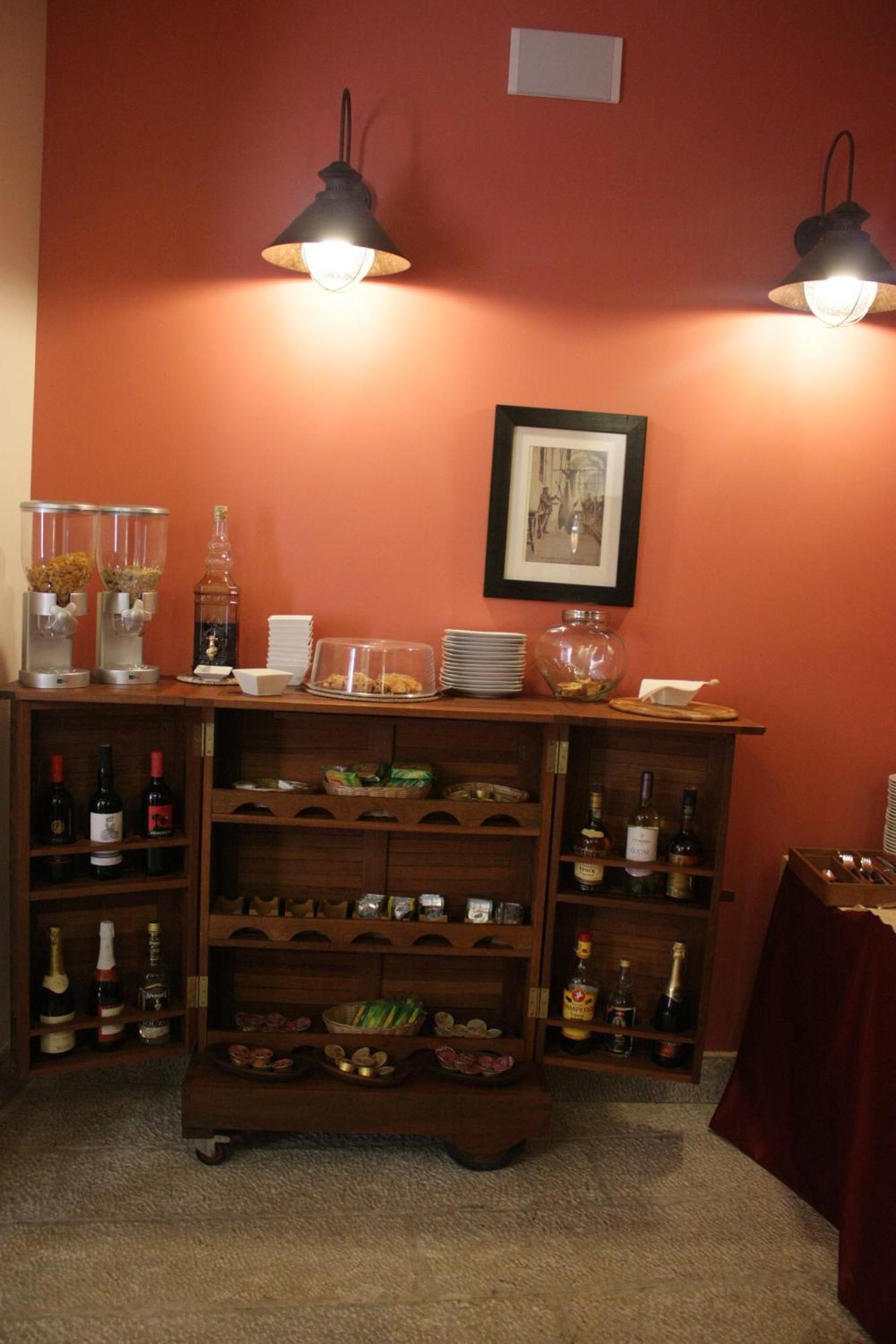 B&B Cortile Di Venere Trapani Bagian luar foto