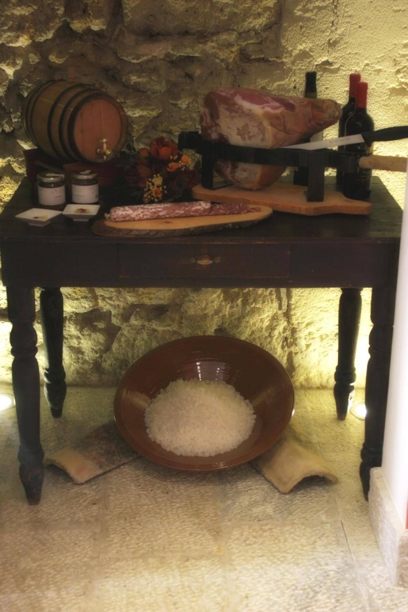 B&B Cortile Di Venere Trapani Bagian luar foto